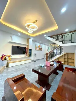 Дом, 100 м², Район Коупмарта, Нячанг