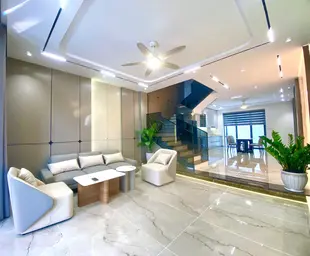 Nhà, 100 м², Phía nam, Nha Trang