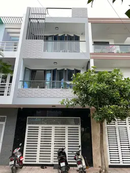 Дом, 240 м², Район Коупмарта, Нячанг